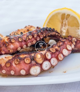 Pata de pulpo gallego cocido